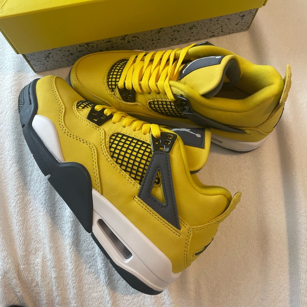 jordan 4 lightning